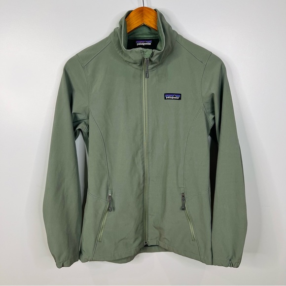 Patagonia Sidesend Stretchy Softshell Jacket in Hemlock Green - Picture 1 of 7
